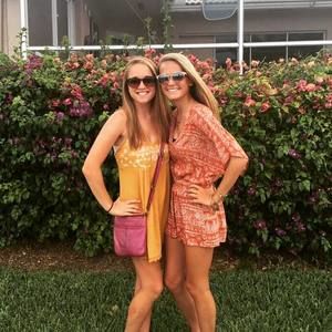 Meet your Posher, Janelle